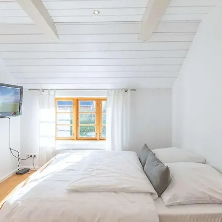 펜션 Hus Paula By Interhome 타팅